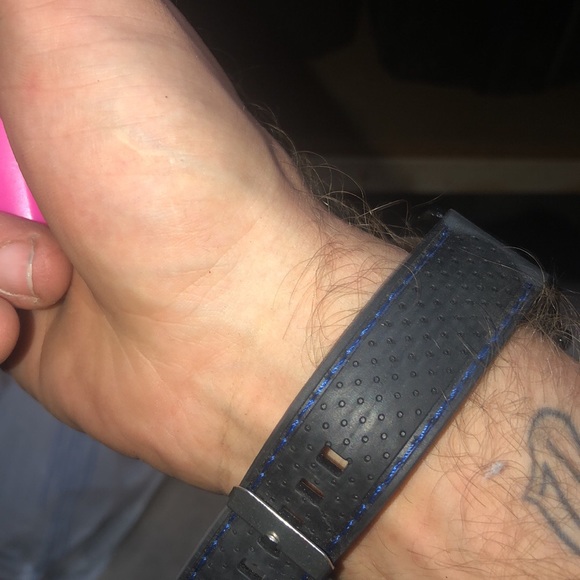 GT watch - Picture 2 of 3